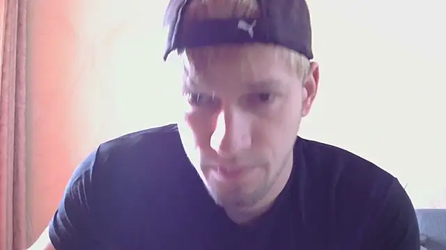 frama666 online show from April 23, 2026, 1:13 pm