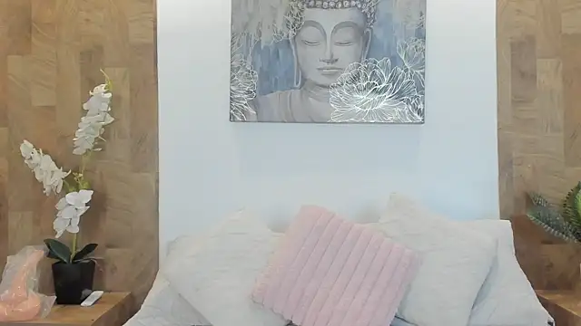 Snapshot of Lucia_Brown_ chatting on June 9, 2026, 9:49 pm Lucia Brown online show from June 9, 2026, 9:49 pm