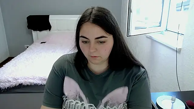 kitsune 8 online show from June 19, 2026, 9:48 am