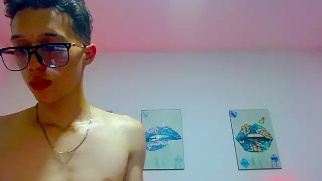 skinny bigcock02 online show from March 4, 2025, 7:43 pm