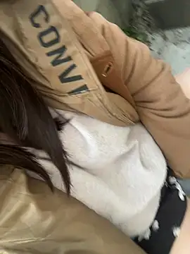 mai honey online show from March 8, 2026, 10:35 pm