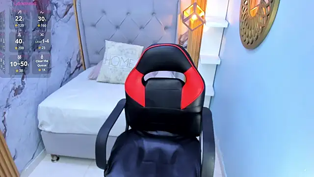 MEGANZARICK online show from November 12, 2025, 3:21 am