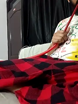 Snapshot of 9inch_hard chatting on February 19, 2025, 8:31 pm 9inch hard online show from February 19, 2025, 8:31 pm