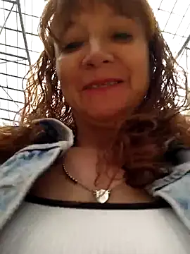 Snapshot of chanel-2025 chatting on March 21, 2025, 8:40 pm chanel-2025 online show from March 21, 2025, 8:40 pm