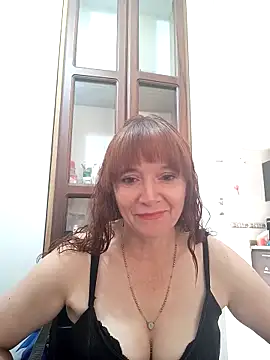 Snapshot of chanel-2025 chatting on March 18, 2025, 3:33 pm chanel-2025 online show from March 18, 2025, 3:33 pm