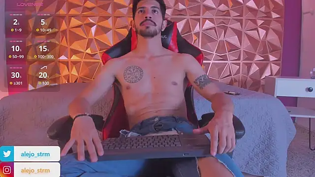 Snapshot of AlejandroStormm chatting on March 21, 2025, 8:50 pm AlejandroStormm online show from March 21, 2025, 8:50 pm