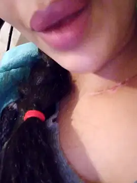 Sexlove1xo online show from November 21, 2025, 9:19 am