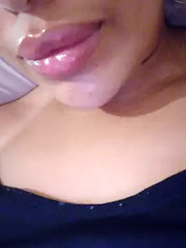 Sexlove1xo online show from October 17, 2025, 9:56 am