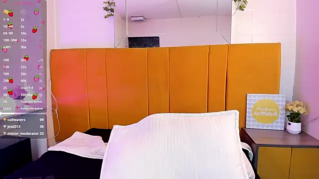 Snapshot of Lexi_Howard_ chatting on March 11, 2025, 9:24 am Lexi Howard online show from March 11, 2025, 9:24 am