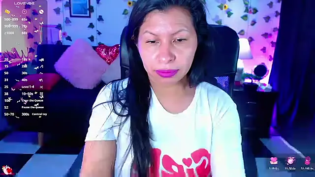Snapshot of AbbyPrincessAGT chatting on June 13, 2026, 3:32 pm AbbyPrincessAGT online show from June 13, 2026, 3:32 pm