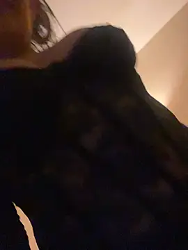 Snapshot of latinaesp chatting on March 21, 2026, 1:40 am latinaesp online show from March 21, 2026, 1:40 am