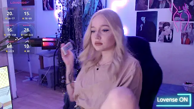 Snapshot of lissallor_ chatting on March 14, 2025, 7:15 am lissallor online show from March 14, 2025, 7:15 am