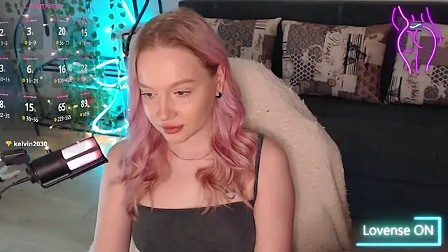 Snapshot of lissallor_ chatting on October 3, 2025, 12:39 pm lissallor online show from October 3, 2025, 12:39 pm