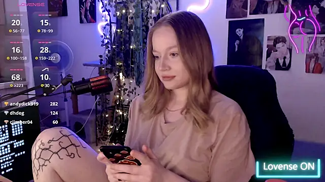 Snapshot of lissallor_ chatting on February 25, 2025, 7:09 am lissallor online show from February 25, 2025, 7:09 am