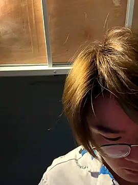 Snapshot of Anson0722 chatting on November 25, 2025, 3:23 pm Anson0722 online show from November 25, 2025, 3:23 pm