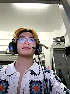 Snapshot of Anson0722 chatting on October 13, 2025, 12:51 pm Anson0722 online show from October 13, 2025, 12:51 pm