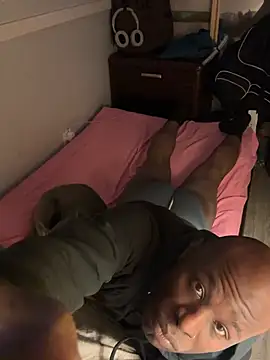 Fuckmehardandcloudy online show from January 12, 2026, 4:19 am