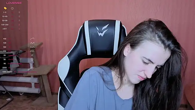 Snapshot of reaiss chatting on February 10, 2026, 3:49 am reaiss online show from February 10, 2026, 3:49 am