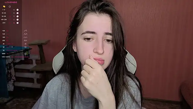 Snapshot of reaiss chatting on December 2, 2025, 4:03 am reaiss online show from December 2, 2025, 4:03 am