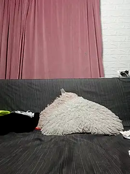 Ramona870 online show from September 16, 2025, 7:59 pm