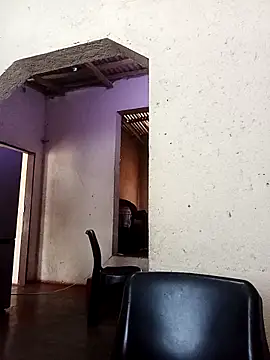 lilpip online show from October 10, 2025, 1:01 pm