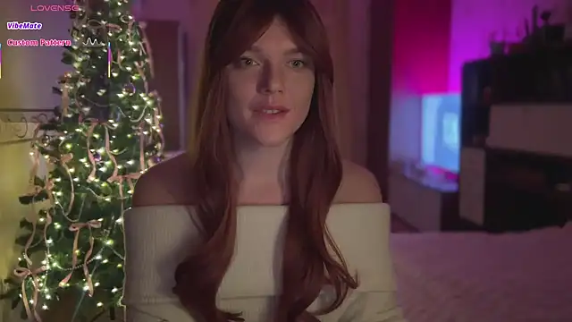 CherryRed Girl online show from January 12, 2026, 10:03 pm