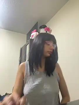 Seren Bleck online show from October 5, 2025, 3:25 pm