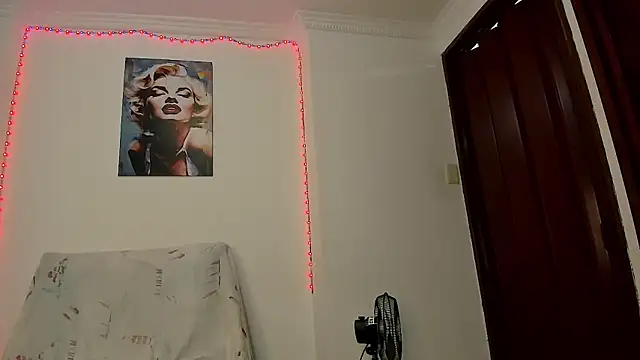 sindy castro online show from February 11, 2026, 1:44 pm