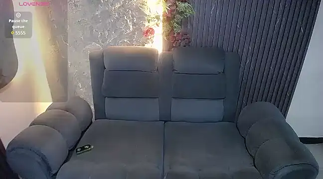 denise babe  online show from March 15, 2025, 3:16 pm