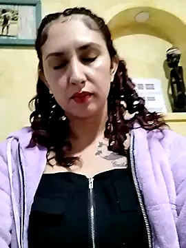 Snapshot of Megan-01- chatting on February 26, 2025, 2:16 pm Megan-01- online show from February 26, 2025, 2:16 pm
