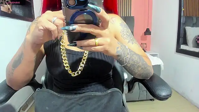 Snapshot of Georgina_Vega chatting on October 29, 2025, 7:40 am Georgina Vega online show from October 29, 2025, 7:40 am