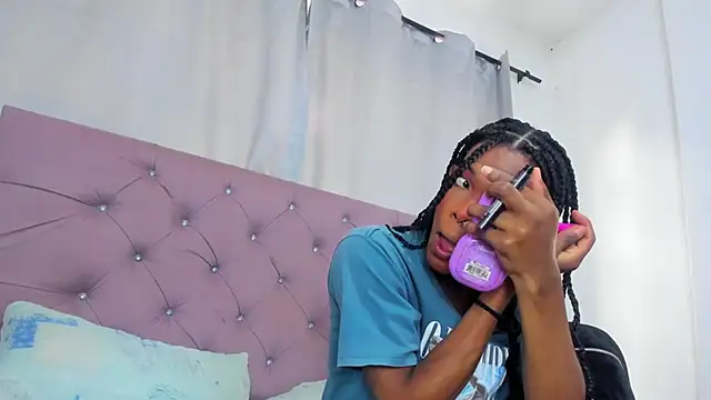 khler Angelis online show from October 3, 2025, 2:18 pm