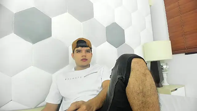 Axel Forte online show from February 28, 2026, 1:22 pm