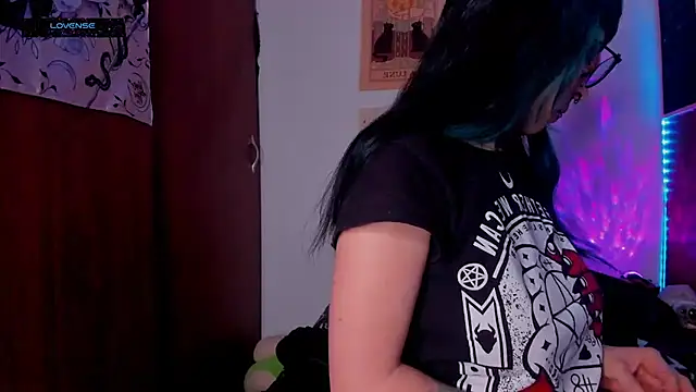 Snapshot of Hisato111 chatting on February 19, 2026, 2:03 pm Hisato111 online show from February 19, 2026, 2:03 pm