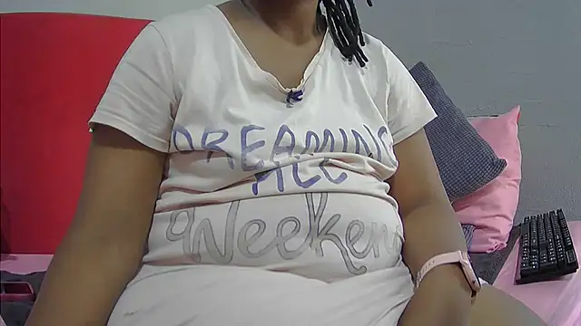 tasha97x online show from February 19, 2026, 9:17 am