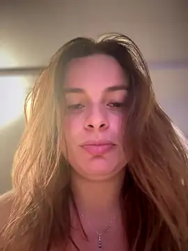 gynna kimera online show from October 31, 2025, 3:14 am