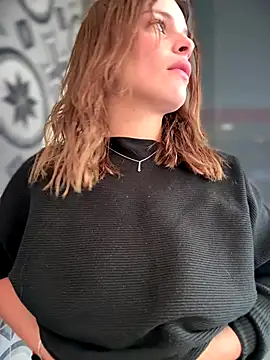 gynna kimera online show from October 13, 2025, 7:59 pm