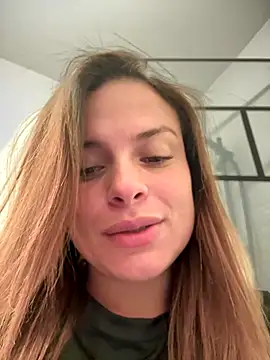 gynna kimera online show from December 18, 2025, 9:29 pm