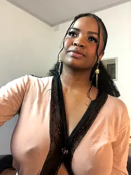 ValerieBlakee online show from October 5, 2025, 12:29 pm