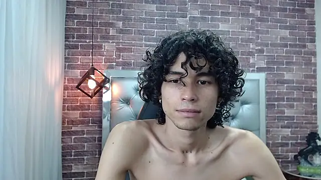 Snapshot of andres_ocasio chatting on February 26, 2025, 12:16 pm andres ocasio online show from February 26, 2025, 12:16 pm