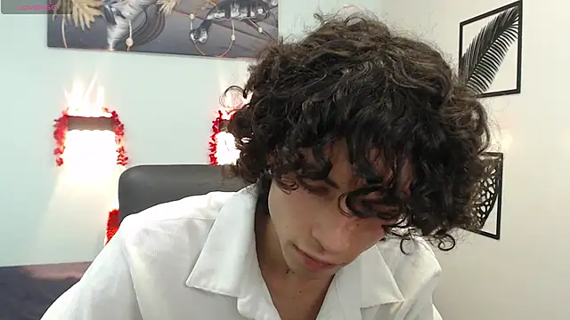 Snapshot of andres_ocasio chatting on March 3, 2025, 4:05 pm andres ocasio online show from March 3, 2025, 4:05 pm
