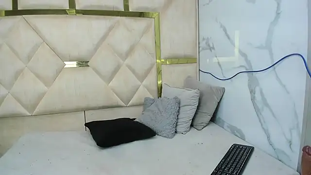 Kendall 6669 online show from October 3, 2025, 1:56 pm