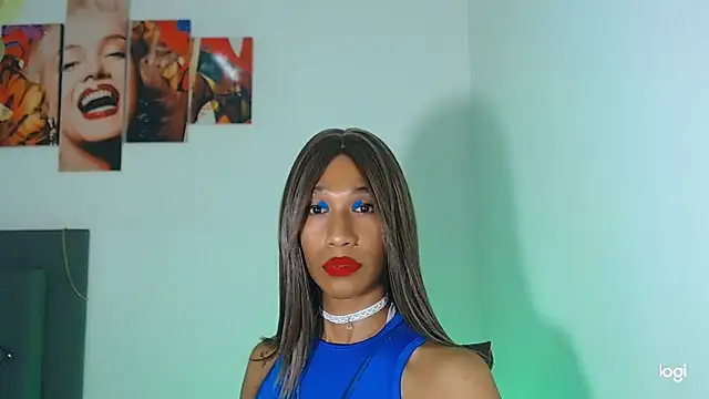 red veltet online show from December 17, 2025, 8:36 pm