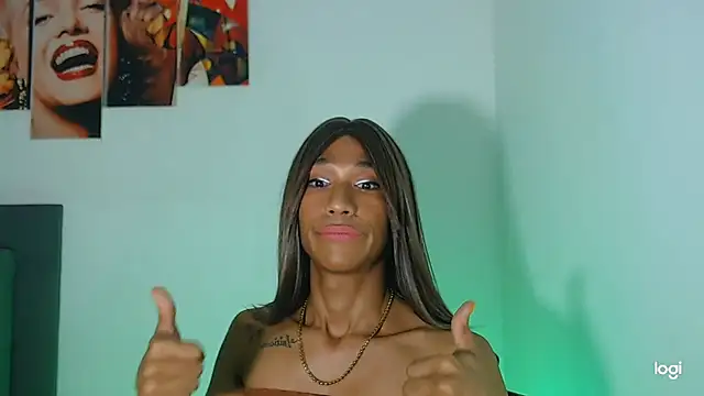 red veltet online show from November 3, 2025, 11:19 pm