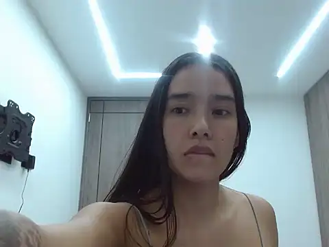 Snapshot of _luna_777 chatting on April 14, 2026, 3:11 am luna 777 online show from April 14, 2026, 3:11 am