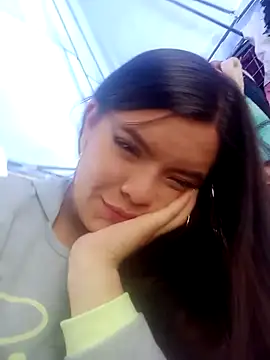 krolay16 online show from October 15, 2025, 4:15 pm