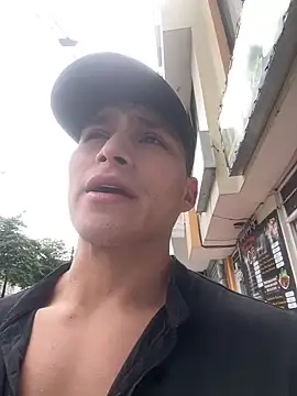 MaxxxSteil online show from February 1, 2026, 4:05 pm