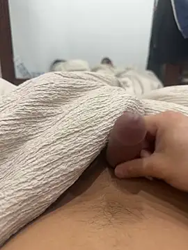 Snapshot of flaco16 chatting on February 15, 2026, 7:02 pm flaco16 online show from February 15, 2026, 7:02 pm