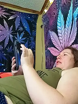 Seductivefoxyxh online show from March 12, 2025, 7:04 pm