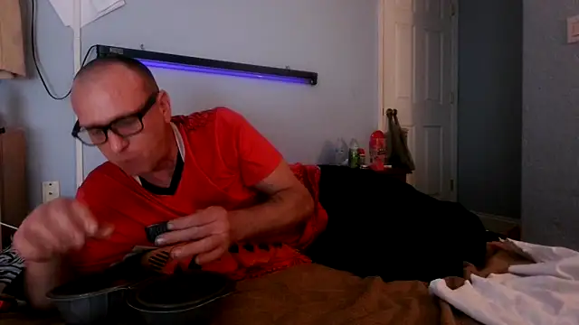 Snapshot of PornStro921 chatting on March 3, 2025, 1:17 am PornStro921 online show from March 3, 2025, 1:17 am